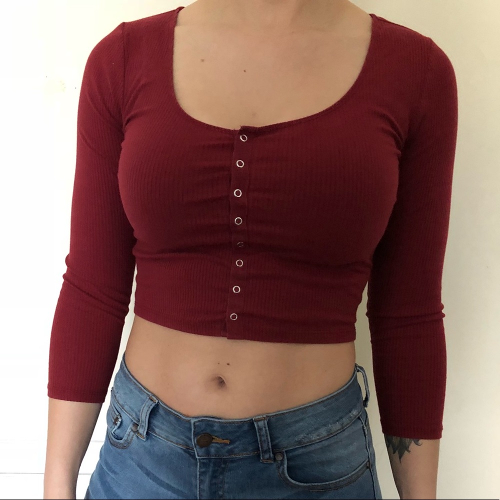 Maroon Snap Up Crop Top 3/4 Sleeve